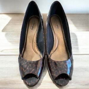 Predictions Women's Tortoise Black Shiny Wedge Heels Animal Print Open Toe Pumps